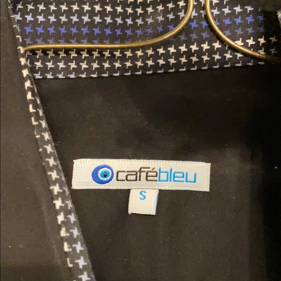 Cafe Bleu button down with contrast collar - Picture 2 of 4